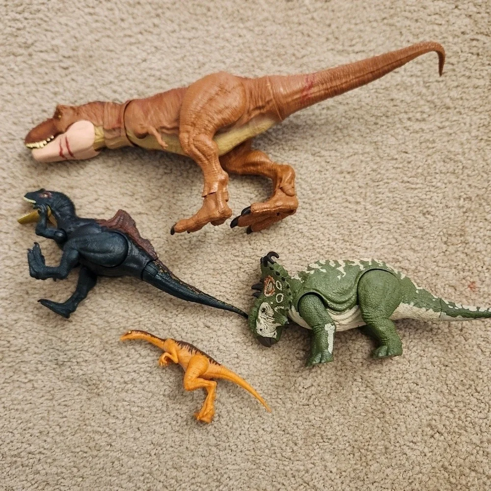 Jurrasic World Lot Of 5 Dinosaurs #JJ